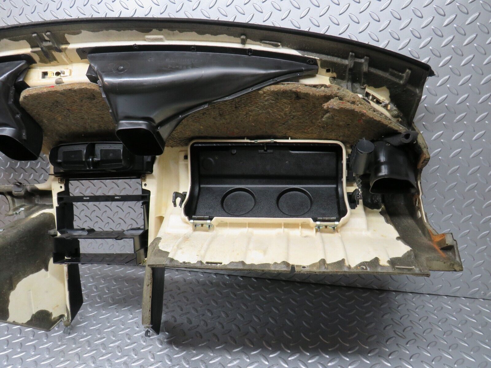 33342 Mercedes-Benz W202 C180 Dashboard Black 2026801987