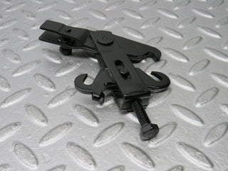 38942 Mercedes-Benz W201 190E 2.6L Handbrake Adjusting Handbrake Regulator