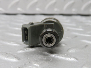 W124 Cabriolet fuel injector used OEM