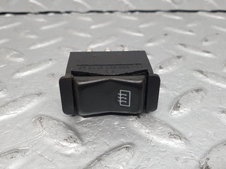 41100 Mercedes-Benz W126 300SE Rear Windscreen Defroster Switch 0008206110