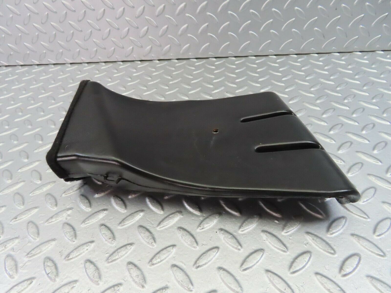 10704 Mercedes-Benz W123 230E Air Duct Heater Ventilation Left 1238310446