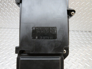 26581 Mercedes-Benz C124 220CE Coupe Fuse Box 1245401850 1245400282