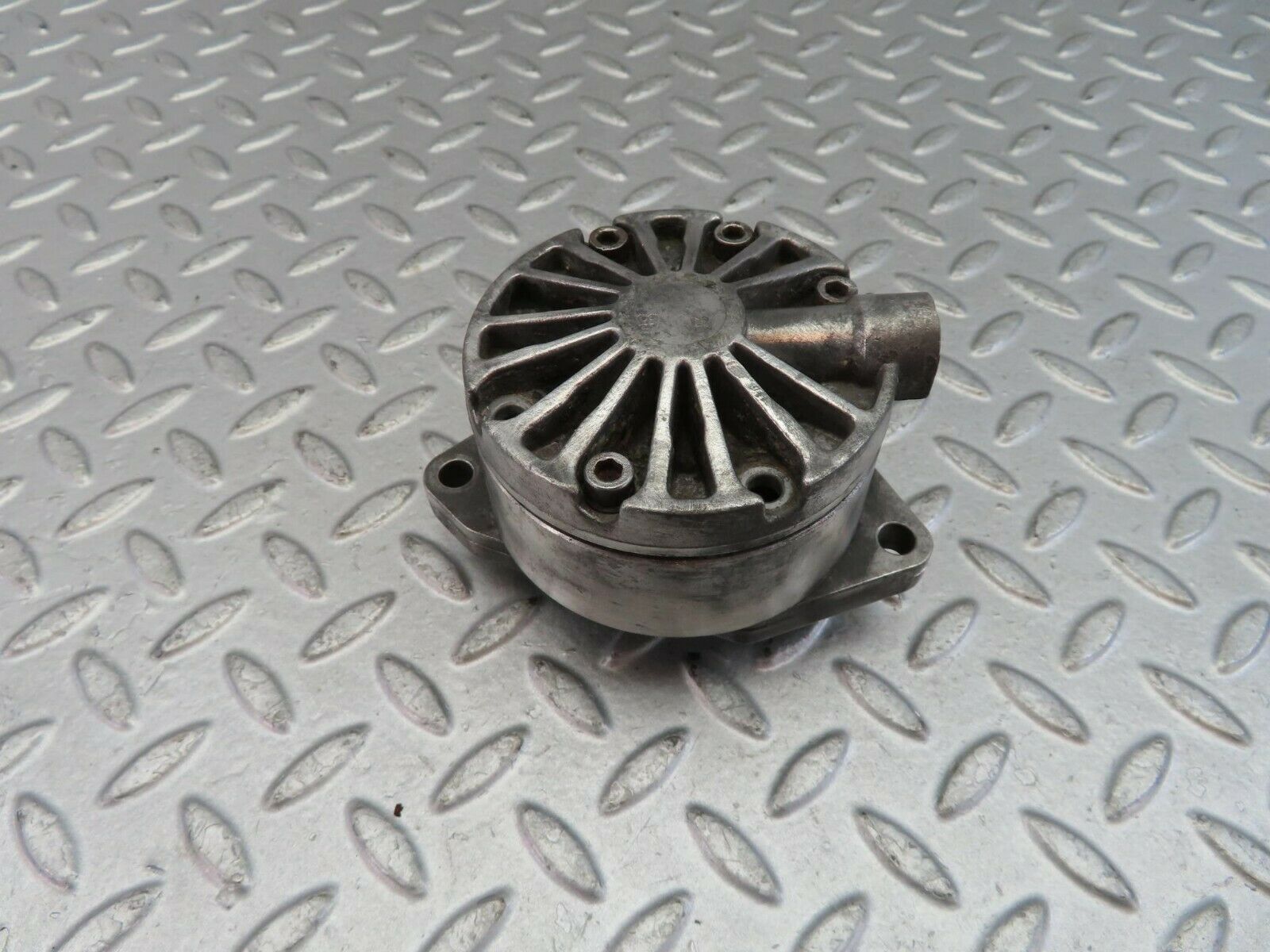9551 Mercedes-Benz C123 280CE Coupe  Hydraulic Suspension Pump 1022360245