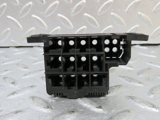 27553 Mercedes-Benz S124 300TE Wagon Diagnostic Connector 1295455540