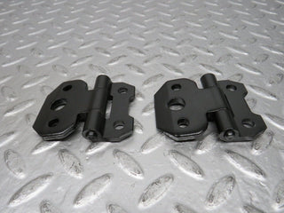 30864 Mercedes-Benz W201 190E 2.0L Left Door Hinge Pair