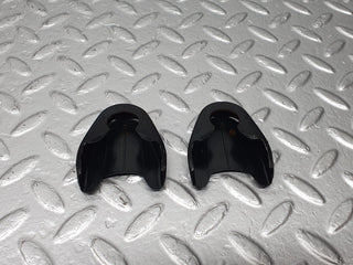 40768 Mercedes-Benz W123 300D Seat Belt Plastic Cap 0008680430