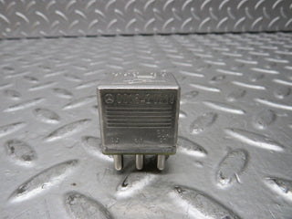 28665 Mercedes-Benz W123 230E Multi Purpose Relay 0015420219