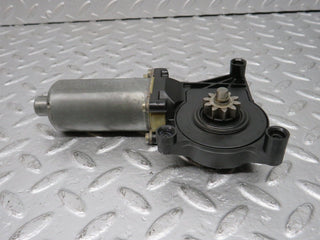 33413 Mercedes-Benz W202 C180 Window Regulator Motor Front Left 0130821638