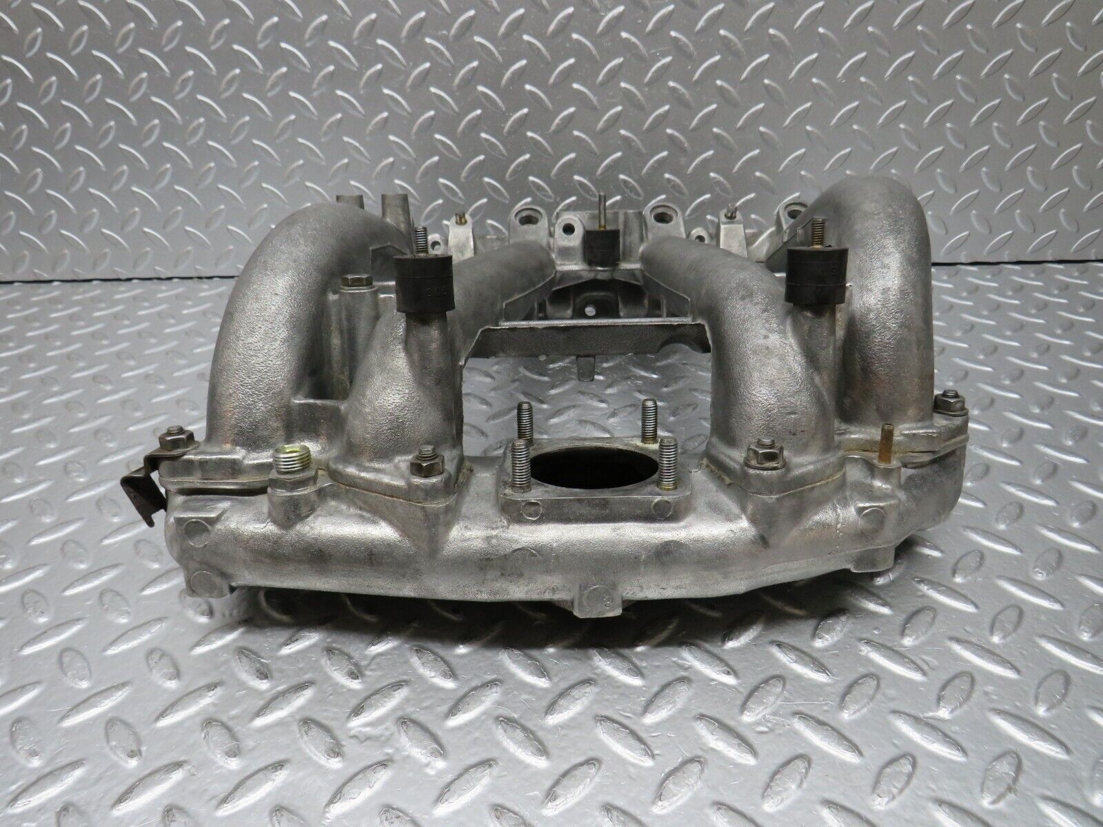 30796 Mercedes-Benz W201 190E 2.0L Intake Manifold 1021411101