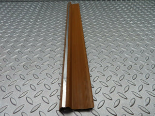 5665 Mercedes-Benz W123 200 Front Right Door Sill