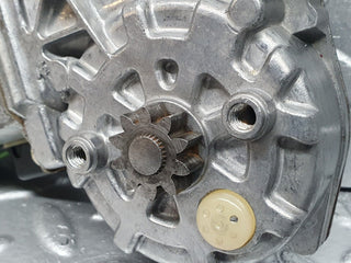 41003 Mercedes-Benz W126 300SE Rear Right Window Regulator Motor Bosch 0130821036