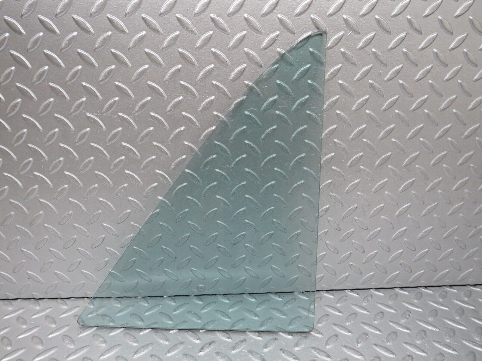 35794 Mercedes-Benz W108 Rear Left Quarter Window Glass