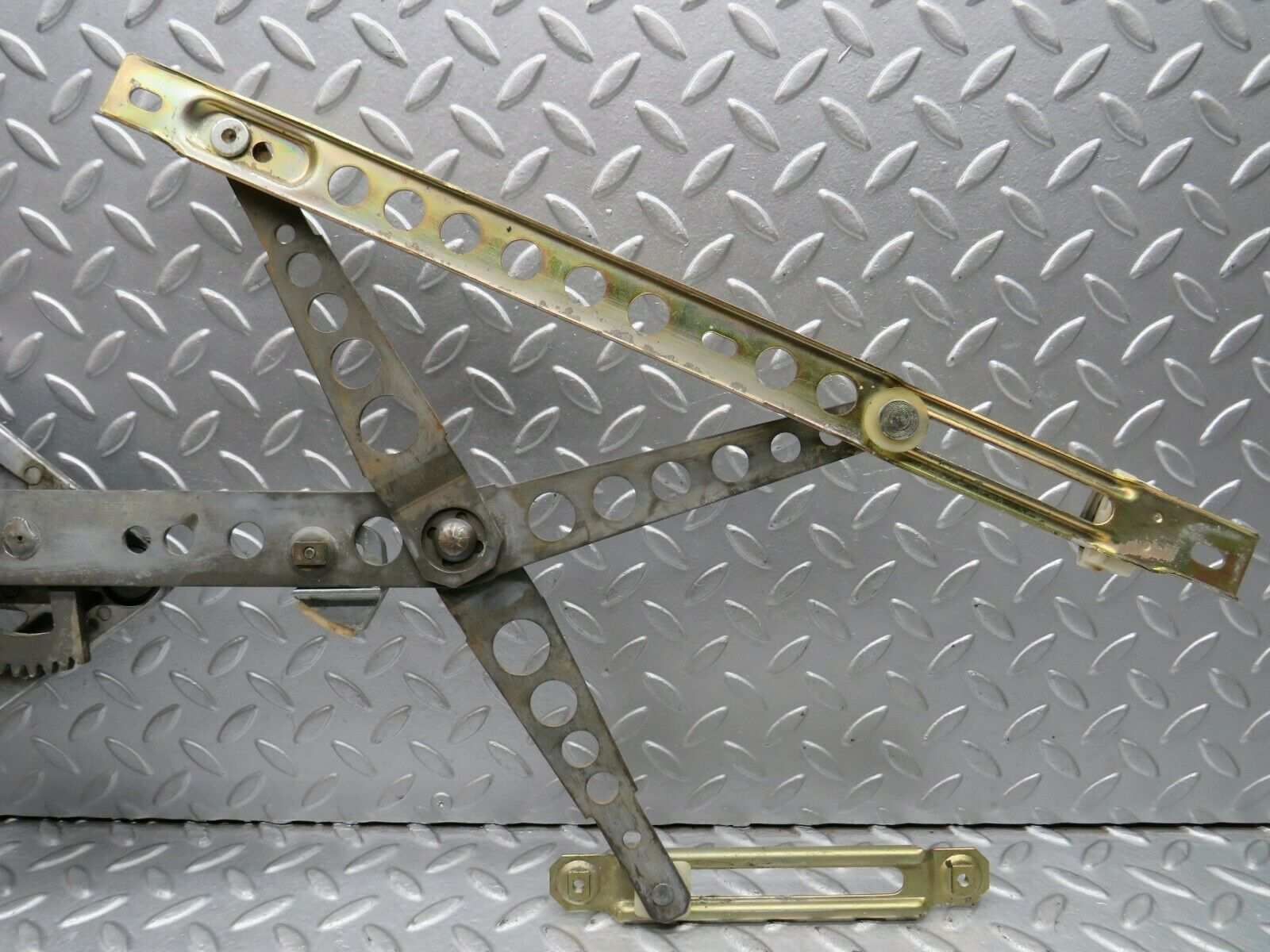 22013 Mercedes-Benz S123 280TE Front Left Power Window Regulator 1237202746