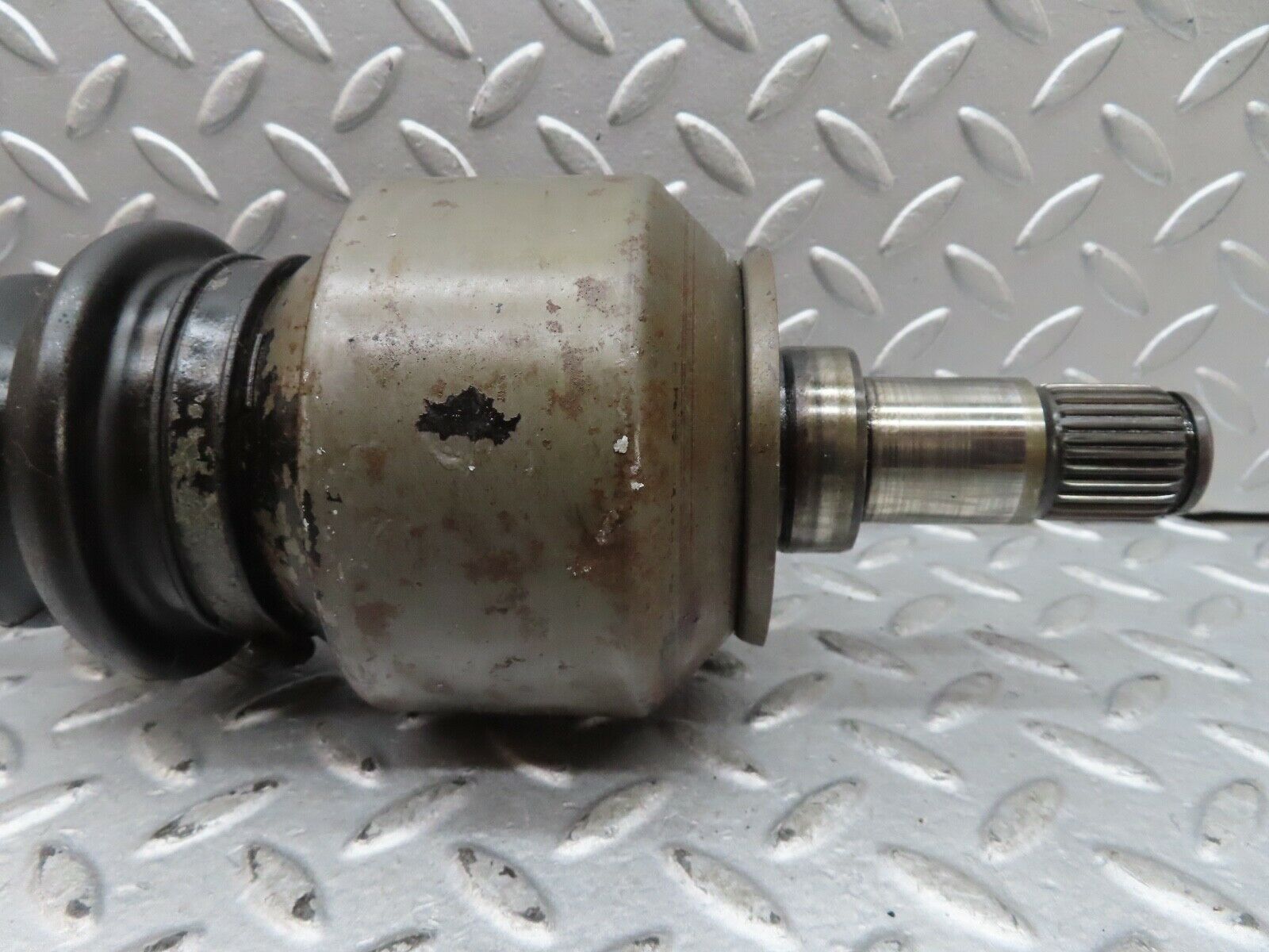 17811 Mercedes-Benz W116 450SEL Axle Shaft Drive Shaft