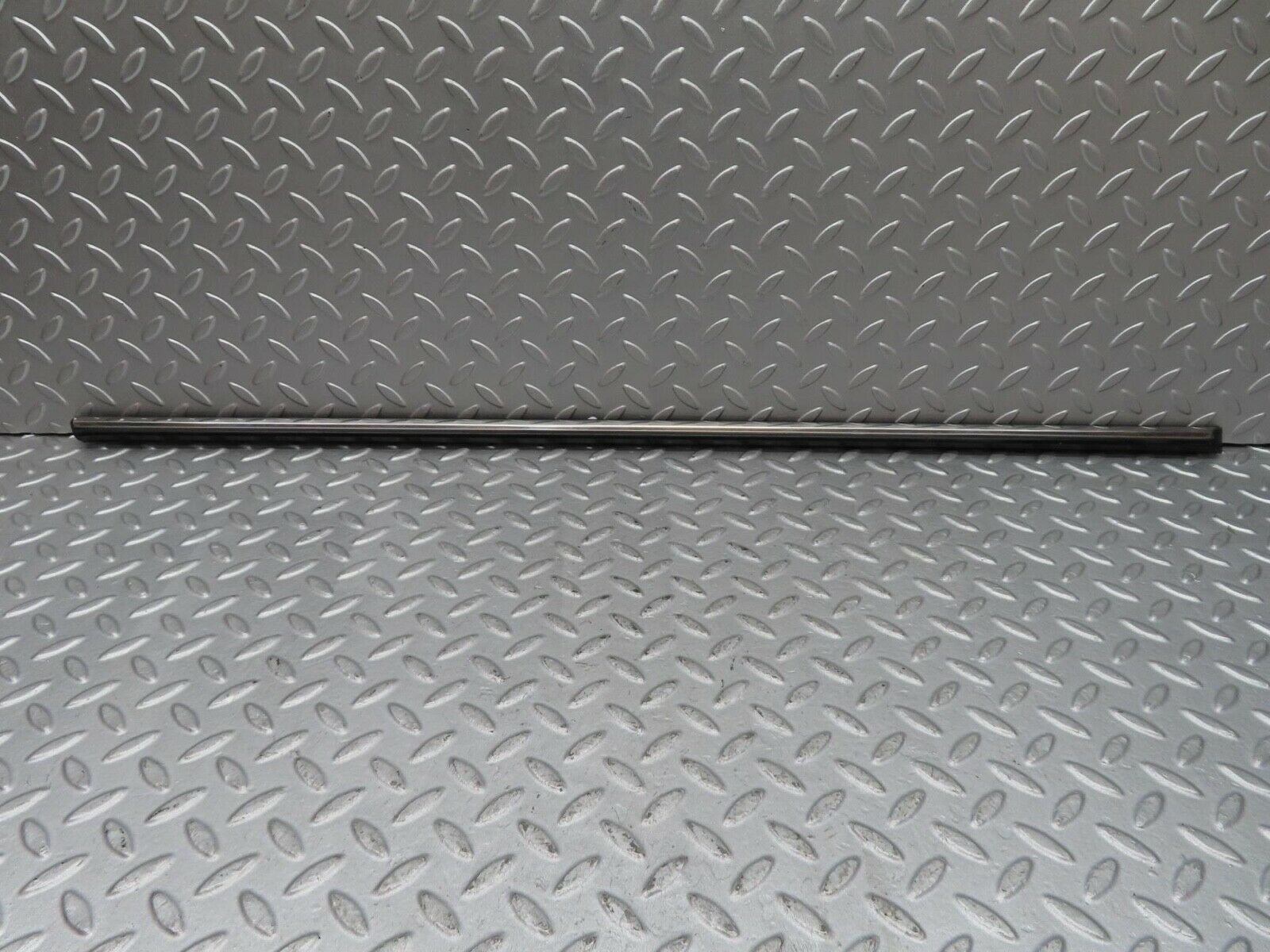12590 Mercedes-Benz W108 280SE 3.5 Centre Door Chrome Trim Rear Right