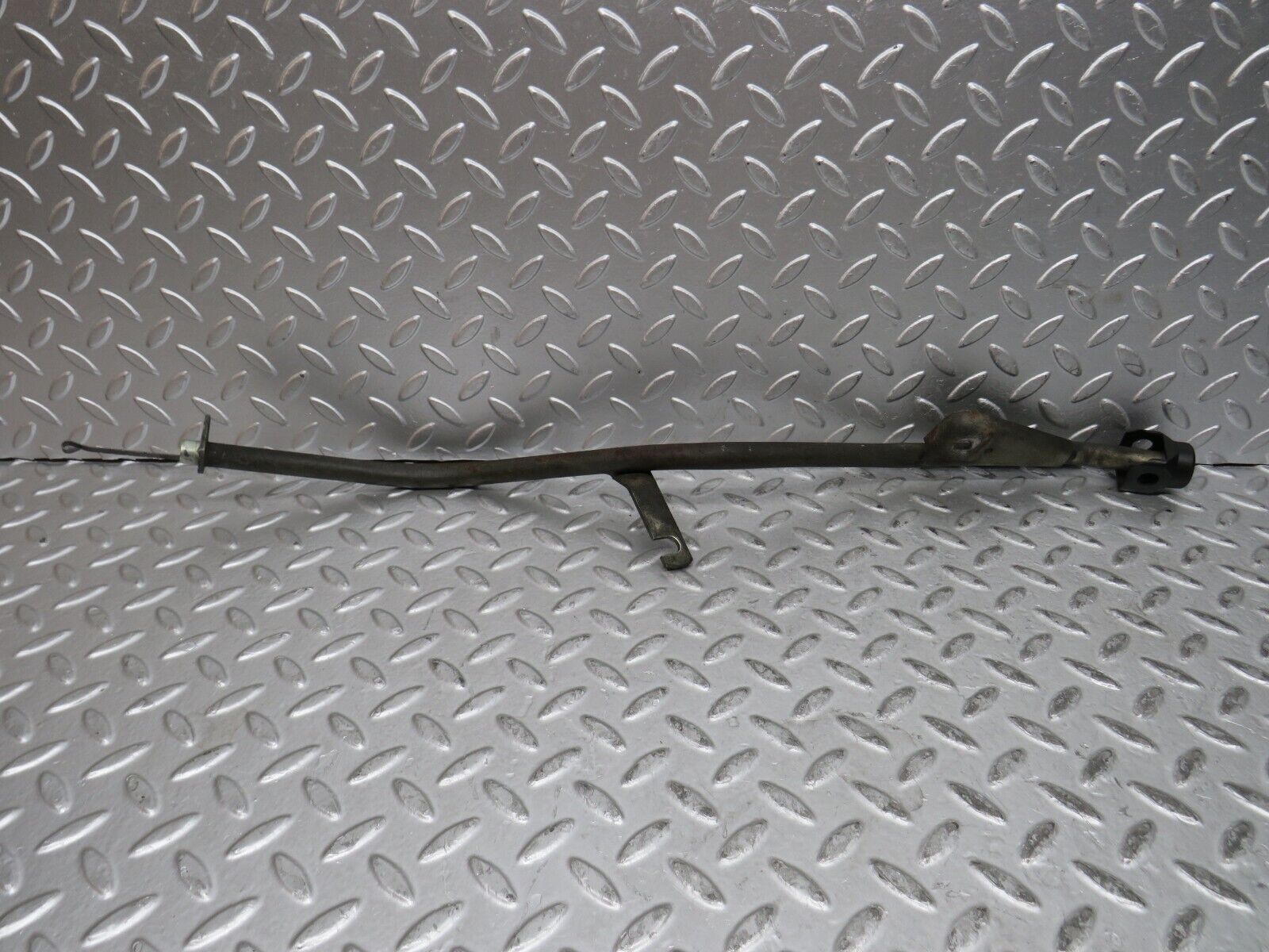 29166 Mercedes-Benz C124 320CE Coupe Automatic Gearbox Oil Dipstick 1402700683