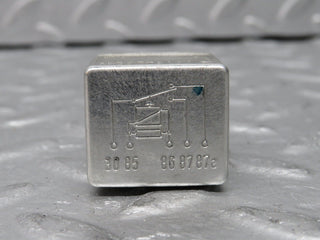 R129 SL multi purpose relay used OEM