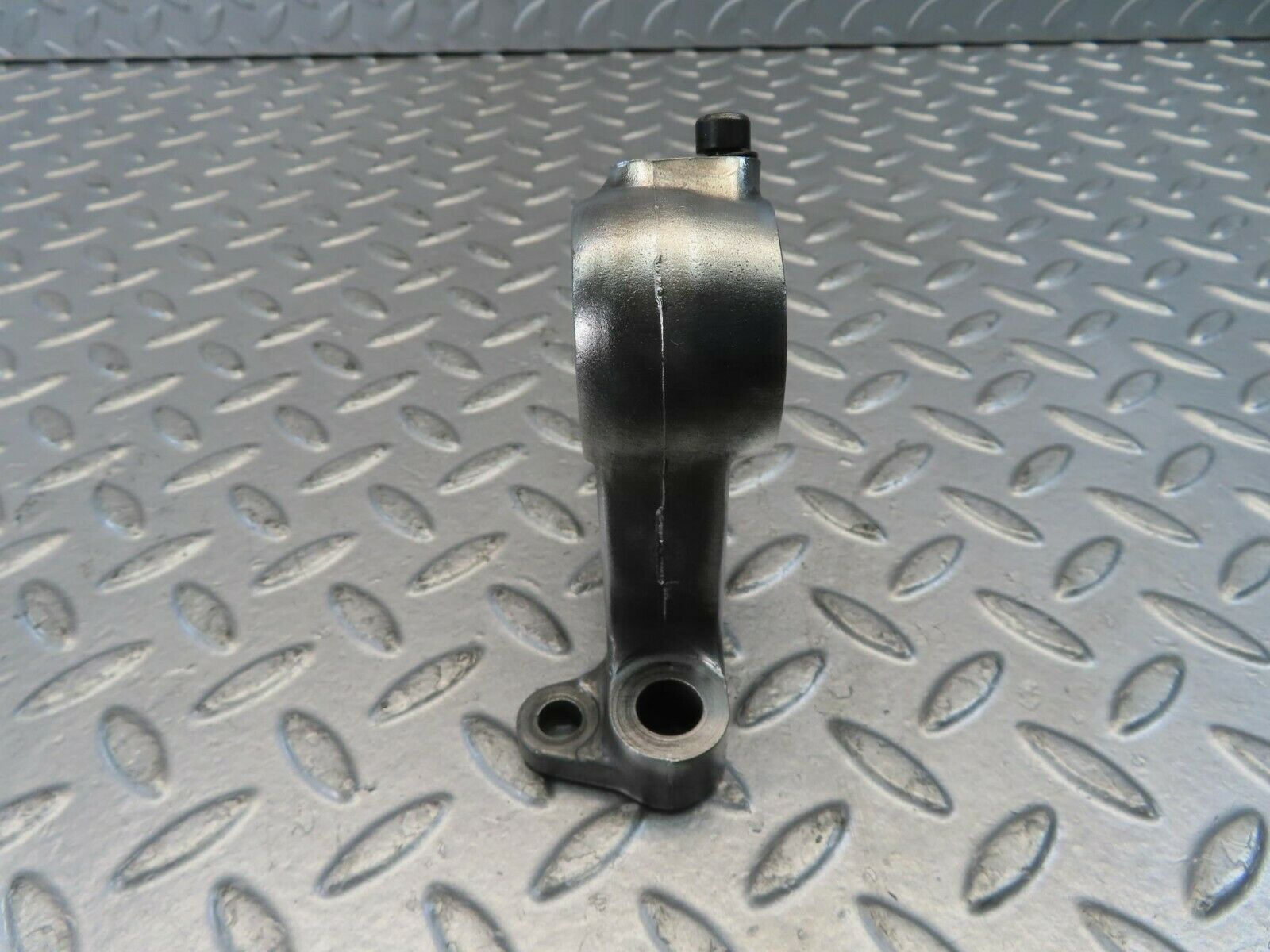 10962 Mercedes-Benz W115 220D Engine Camshaft Tower Bearing 6210511010