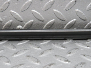 40642 Mercedes-Benz W123 300D Front Right Door Centre Moulding Trim