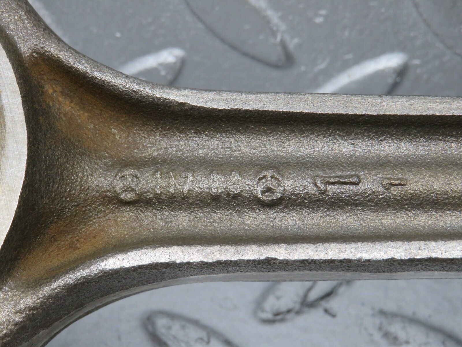 39306 Mercedes-Benz R107 500SL Piston With Connecting Rod 96,515mm