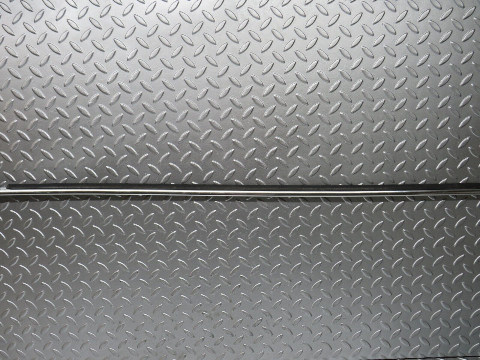 28462 Mercedes-Benz S123 240D Wagon Roof Chrome Trim Left Side