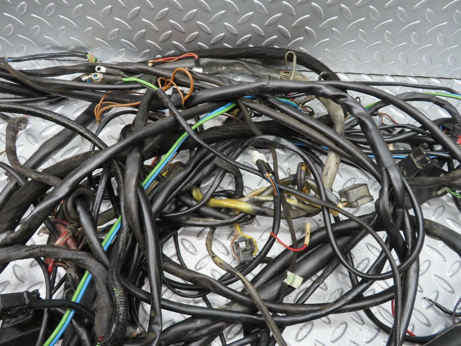14501 Mercedes-Benz W116 350SE Engine Chassis Body Wire Wiring Harness