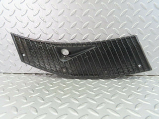 7570 Mercedes-Benz S123 230TE Wagon Air Intake Grill Right Side 1238363065