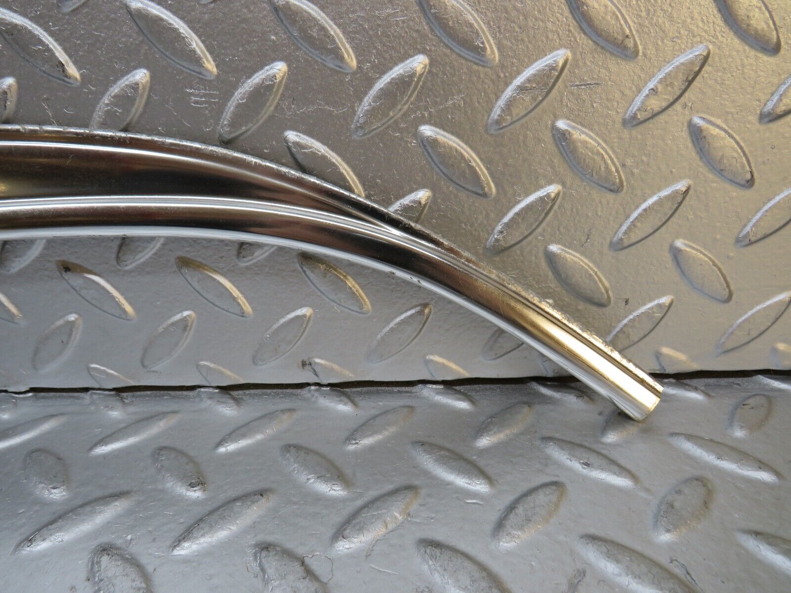 29921 Mercedes-Benz W123 230E C Pillar Exterior Chrome Trim Right Side
