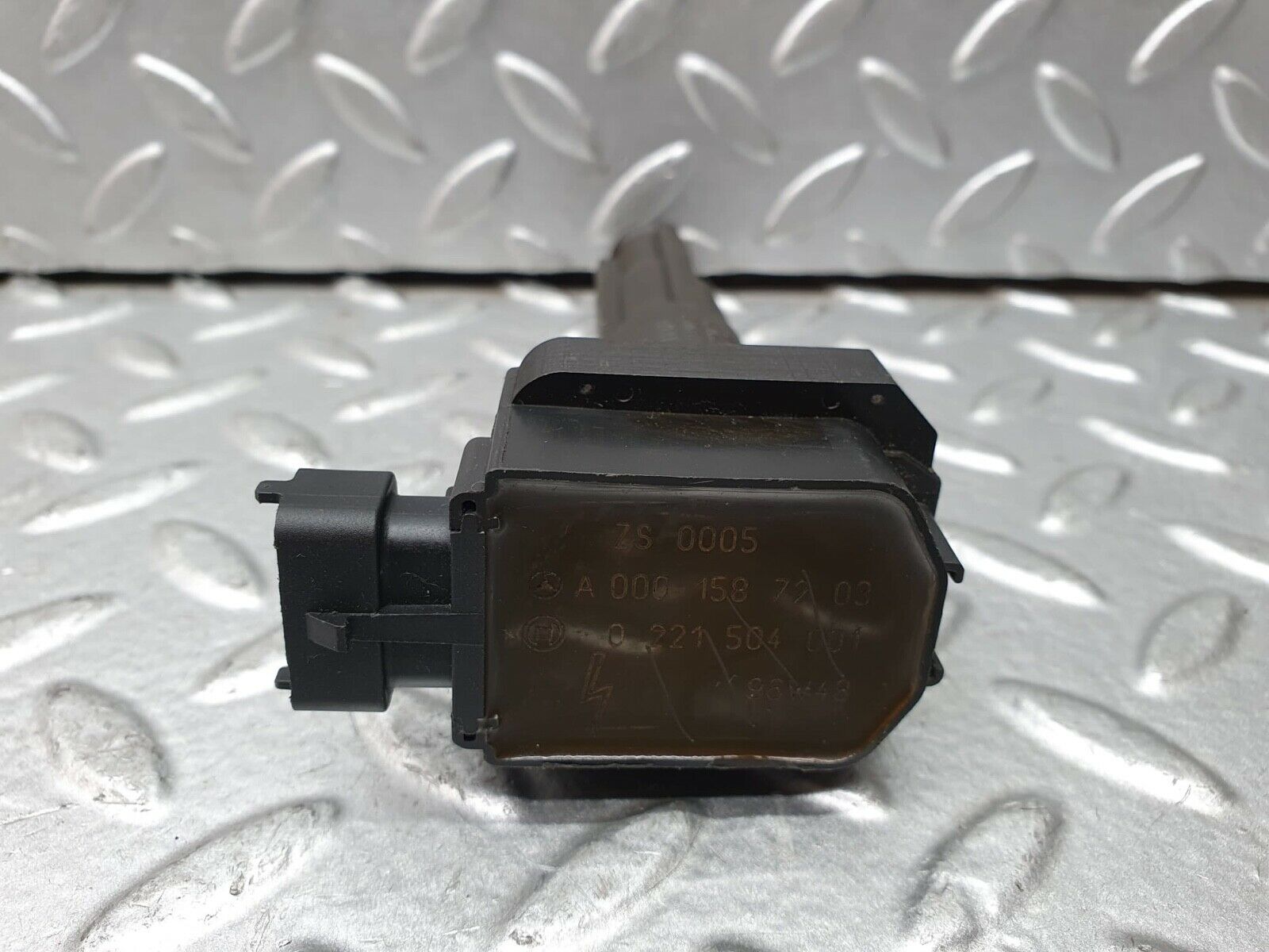 19546 Mercedes-Benz C140 CL420 Coupe Ignition Coil 0001587203