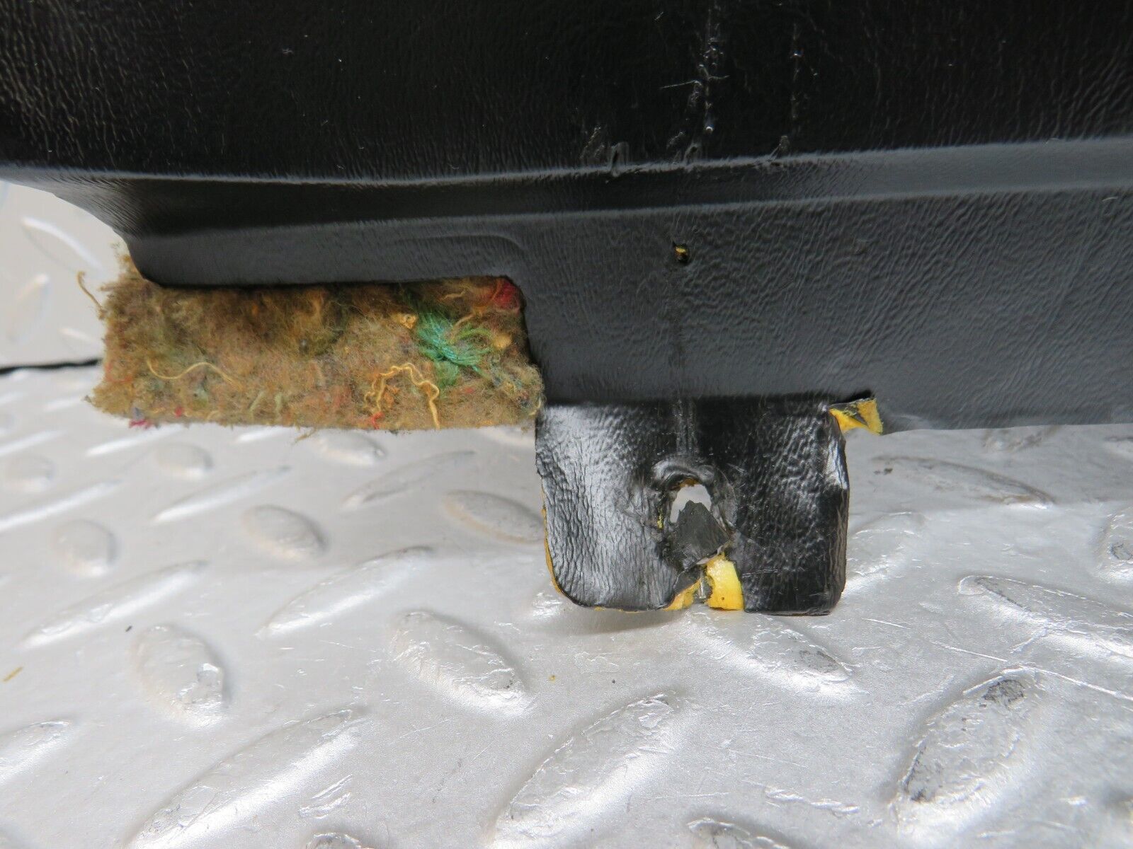 37859 Mercedes-Benz A124 320E Cabriolet Under Dash Panel Right Side Black