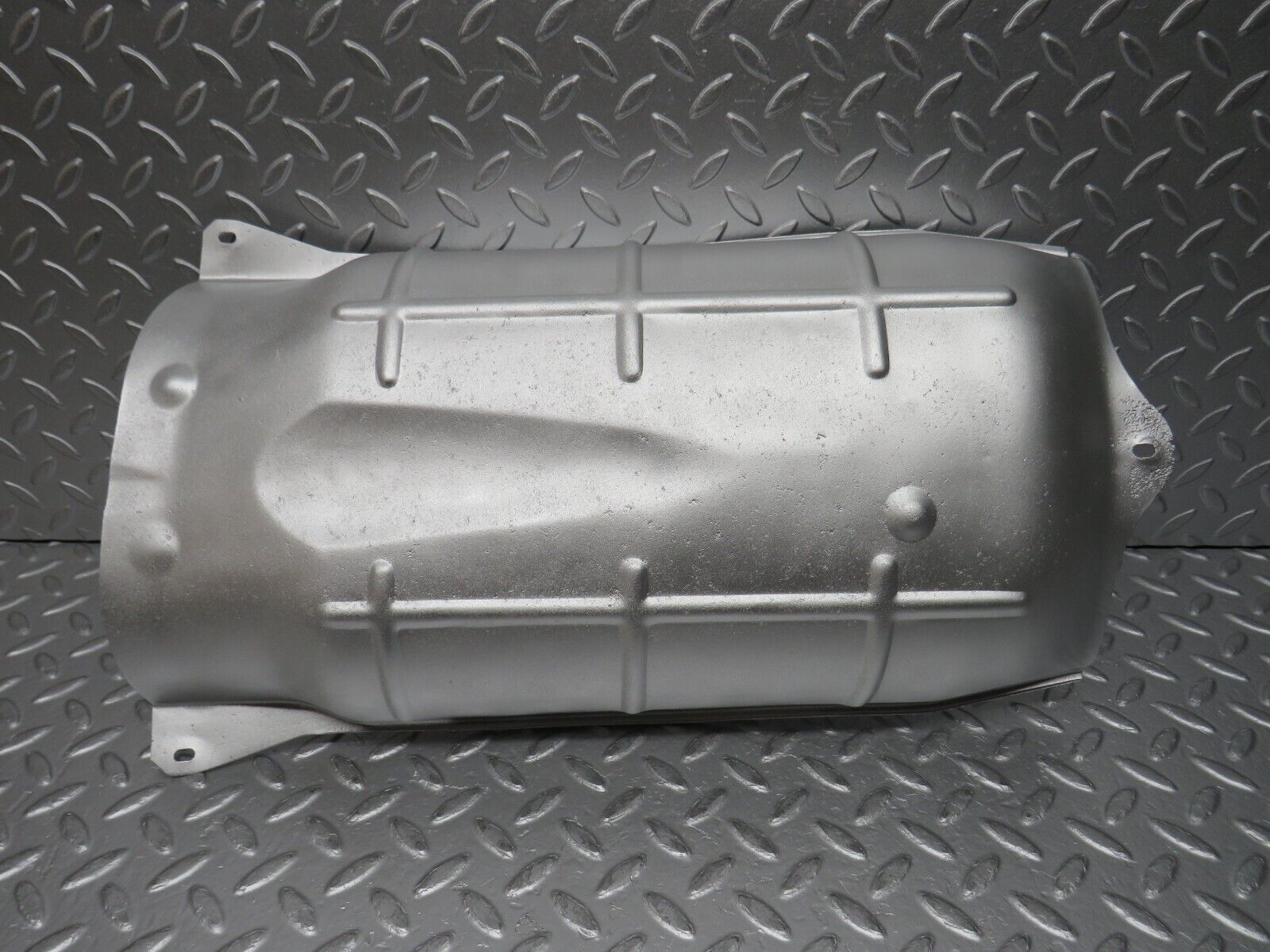 31654 Mercedes-Benz W201 190LE 1.8L Exhaust Heat Shield