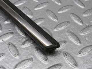 40642 Mercedes-Benz W123 300D Front Right Door Centre Moulding Trim