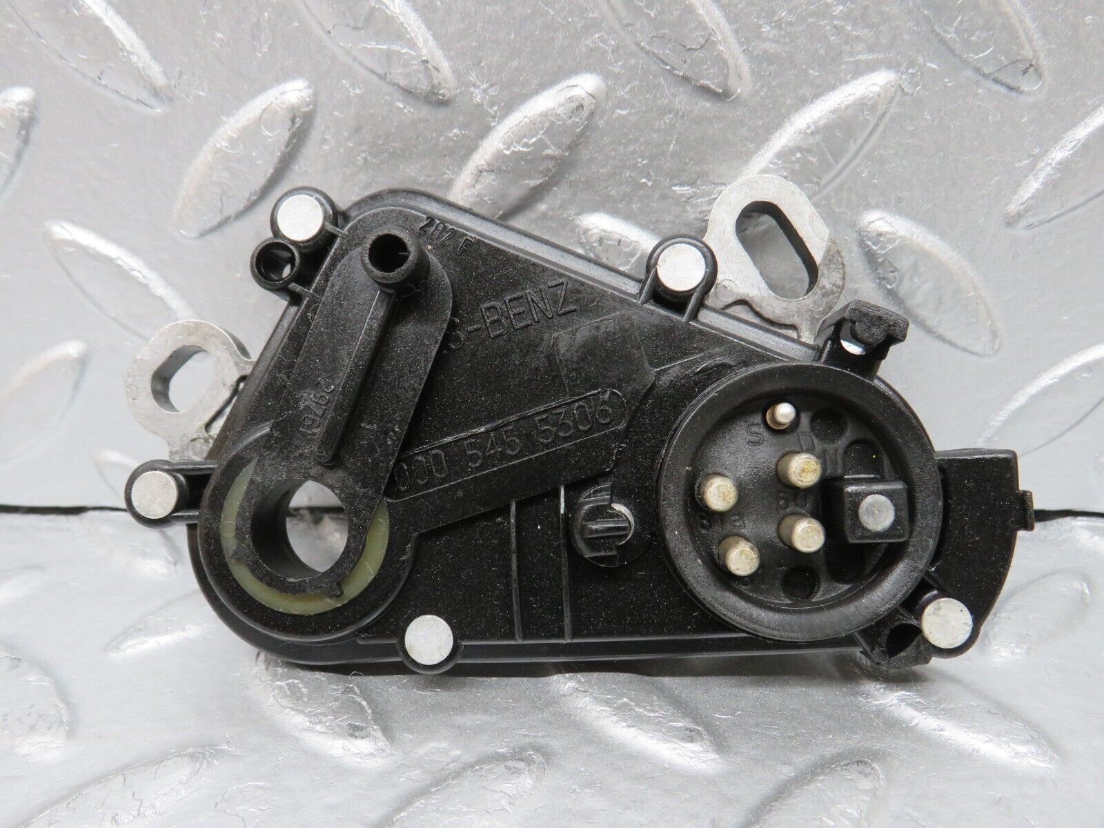 33133 Mercedes-Benz W126 380 V8 M116 Reverse Light Switch 0005455306