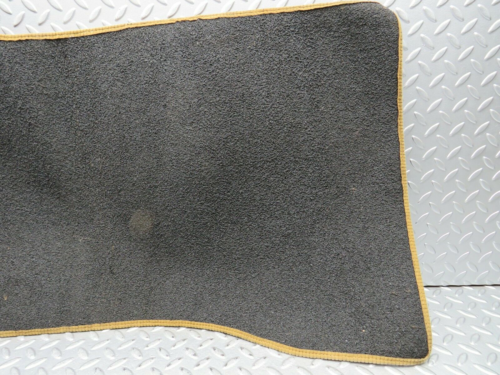 22131 Mercedes-Benz S123 280TE Wagon Front Left Passenger Side Floor Mat