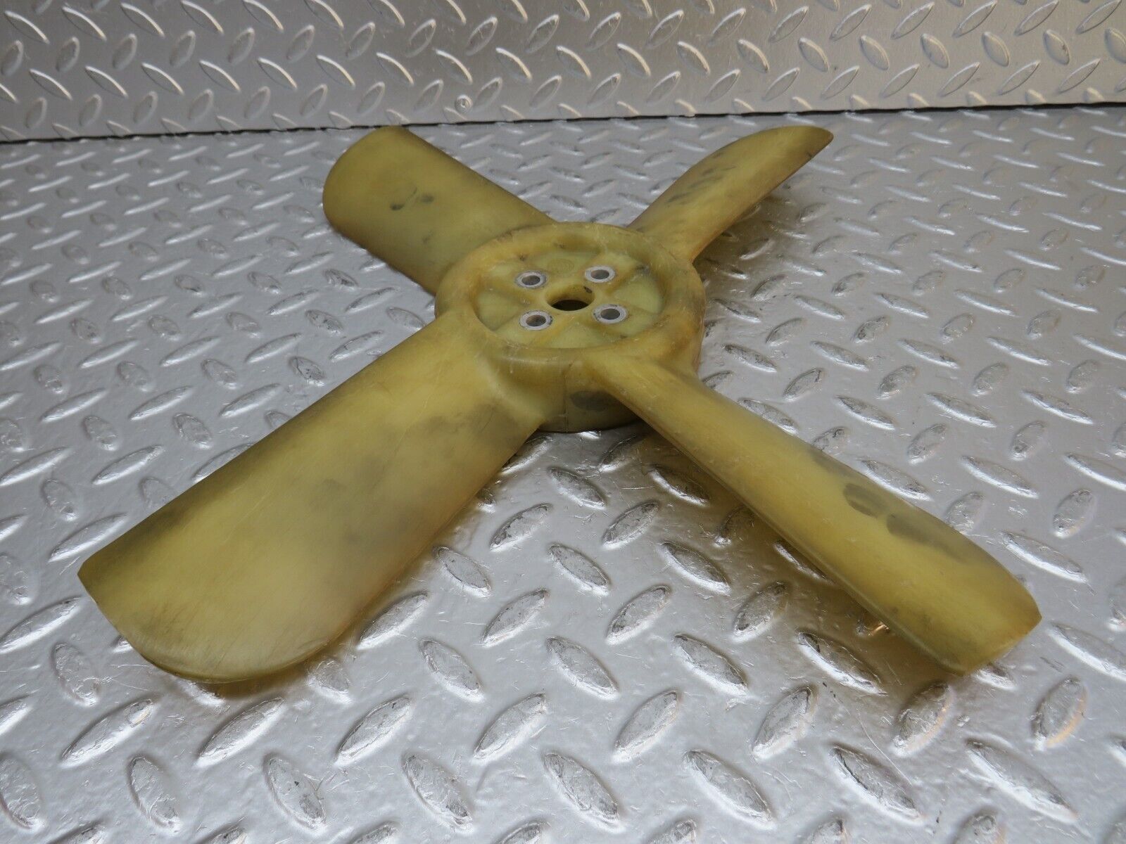 0329 Mercedes-Benz W120 Ponton Engine Cooling Fan 1082050906