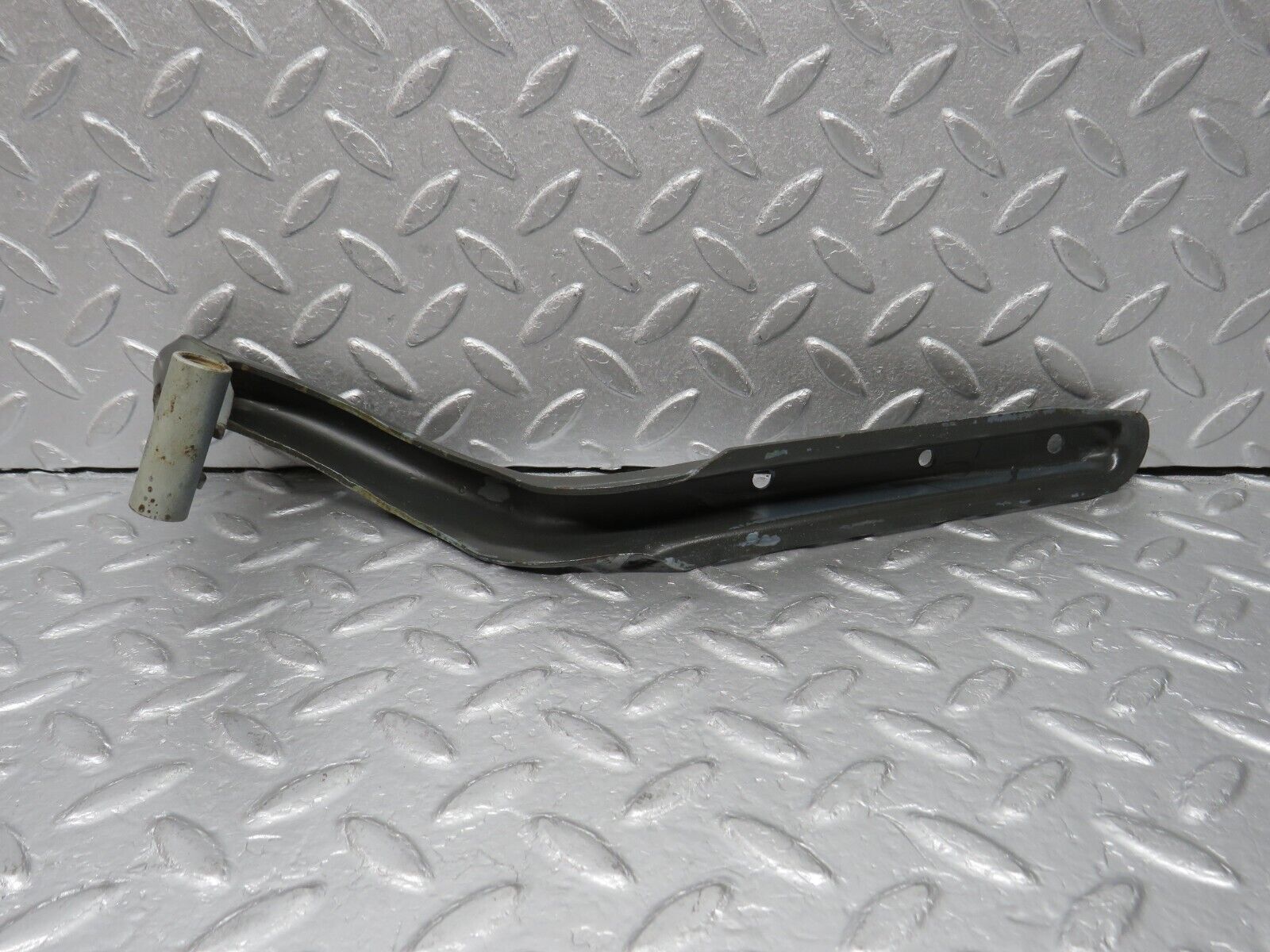 39085 Mercedes-Benz R107 500SL Coupe Soft Top Lid Hinge Left Side