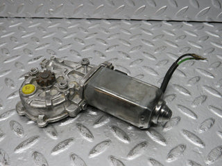 W124 Wagon window regulator motor right used OEM