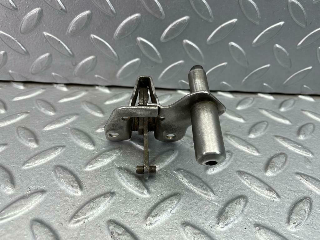 9209 Mercedes-Benz W124 Bonnet Lock Catch 1248800260