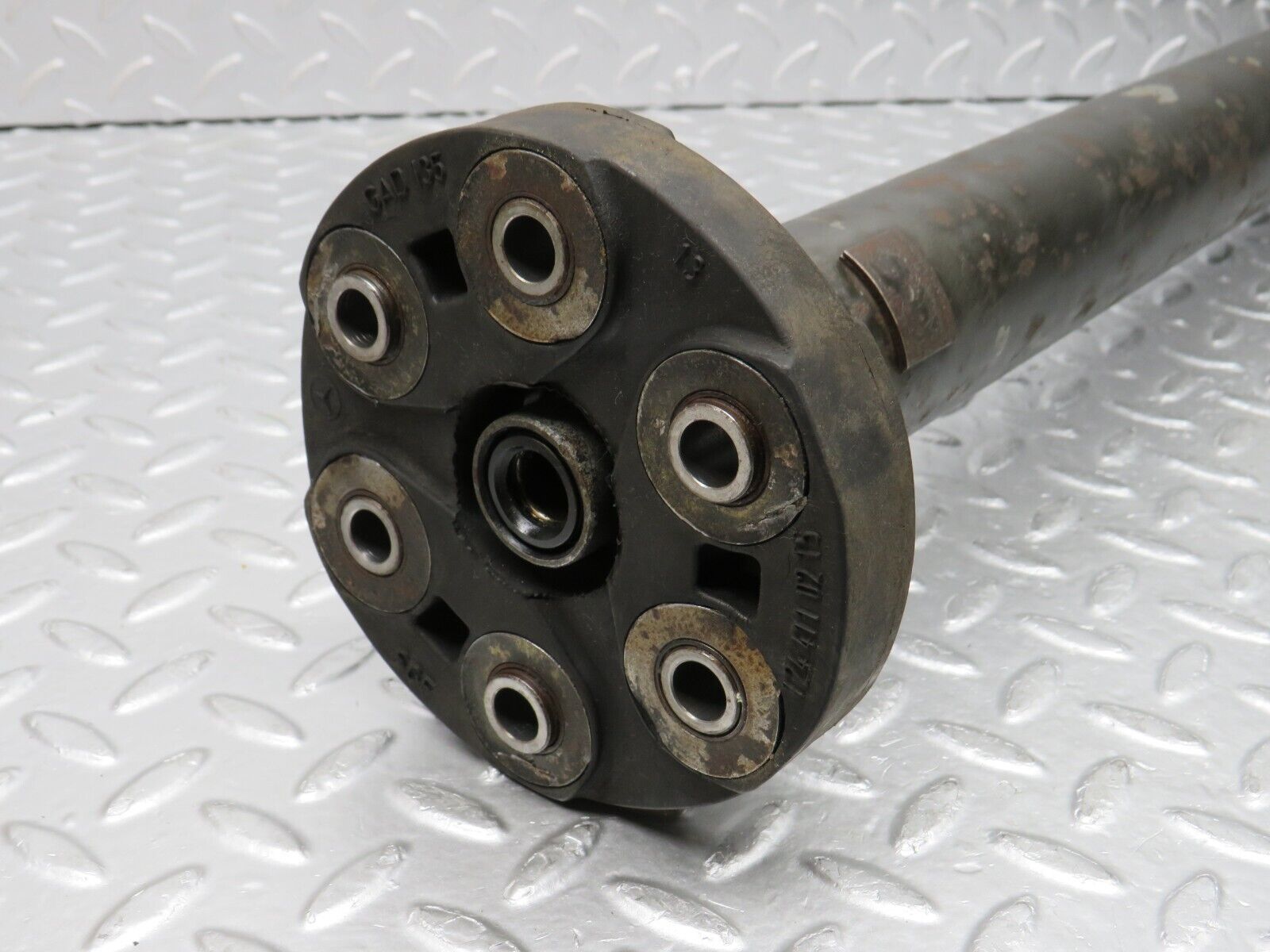38042 Mercedes-Benz A124 320E Cabriolet Cardan Shaft Prop Shaft 1244110215
