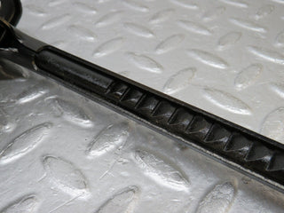 W109 handbrake handle lever used OEM