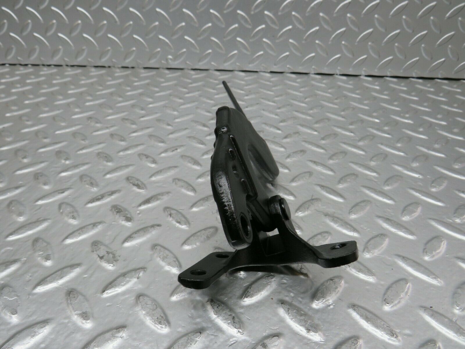24242 Mercedes-Benz S124 220TE Wagon Trunk Lid Hinge Left Side 1247430351
