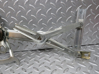 W124 Wagon front right power window regulator used OEM