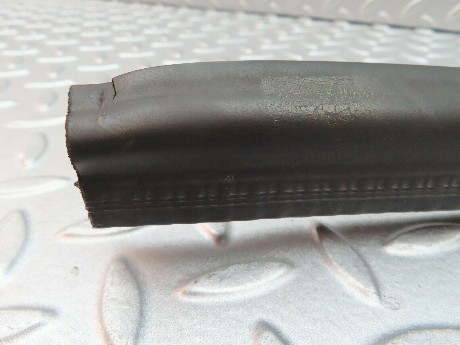 5385 Mercedes-Benz W124 230E Firewall Rubber Seal