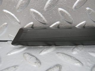 30780 Mercedes-Benz W201 190E 2.0L Front Right Fender Wing Centre Moulding Trim