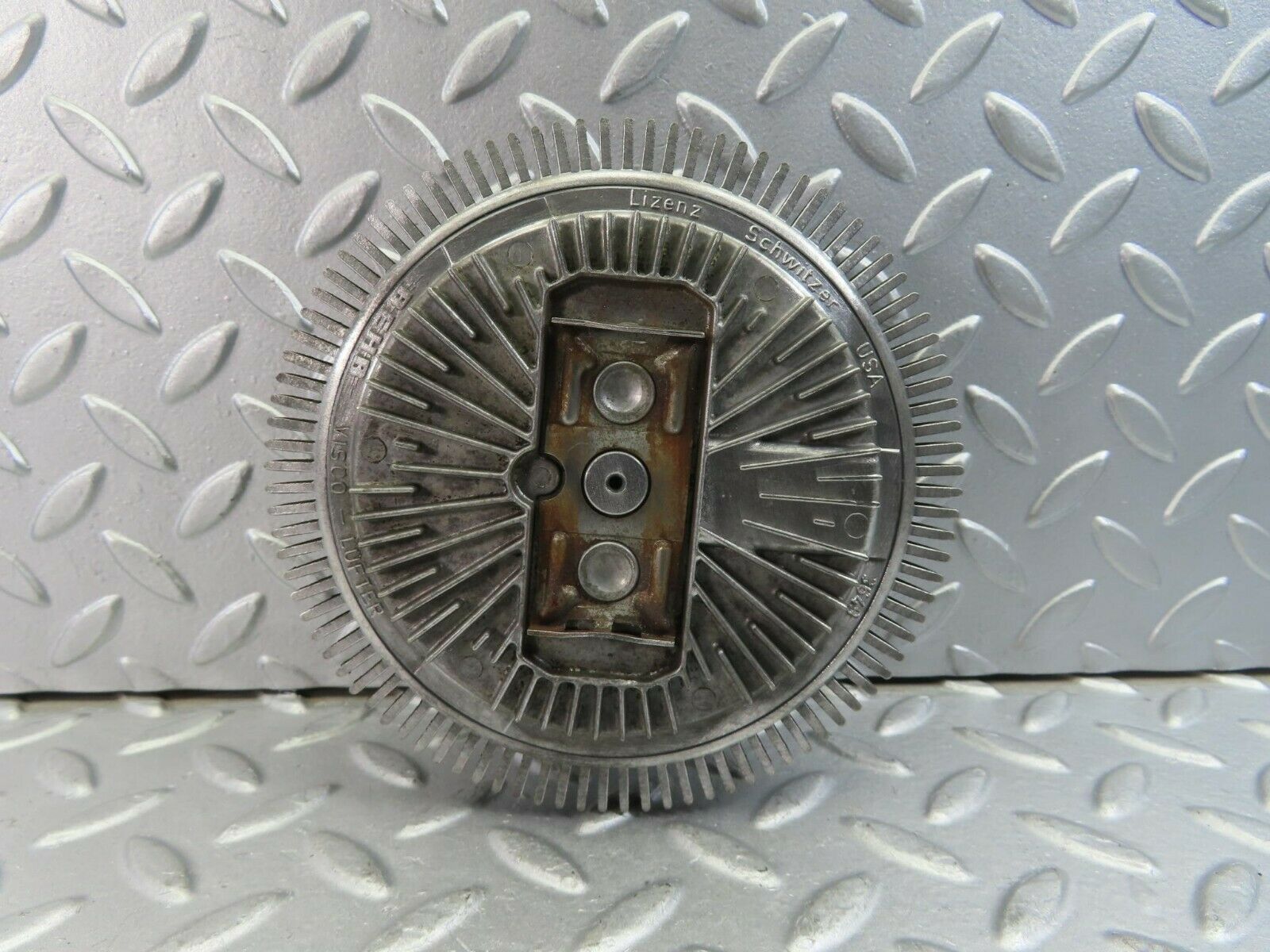 10169 Mercedes-Benz W111 280SE Engine Cooling Fan Clutch