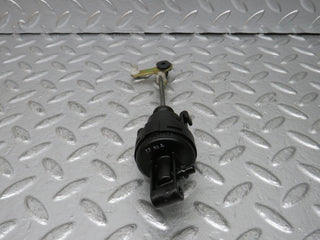 24963 Mercedes-Benz W140 S320 Left Door Lock Vacuum Actuator 400139