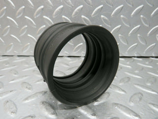 24277 Mercedes-Benz S124 220TE Wagon Air Intake Pipe 1110940291