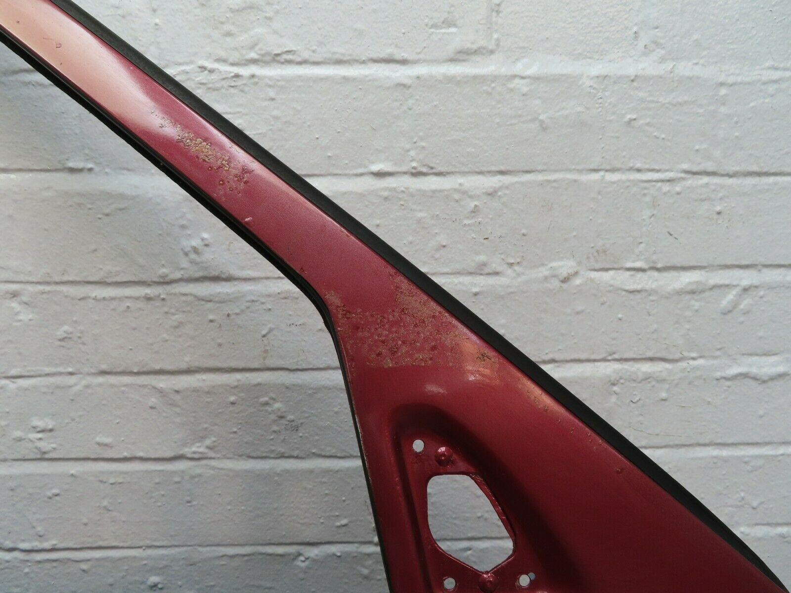 6695 Mercedes-Benz S124 E220 Wagon Front Right Door