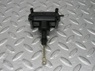 32449 Mercedes-Benz S124 300TE Wagon Door Lock Vacuum Actuator Rear Left