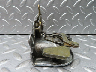 20980 Mercedes-Benz W114 250CE Coupe Right Door Lock Mechanism